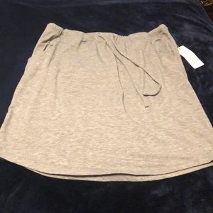 NWT soft skirt with pockets